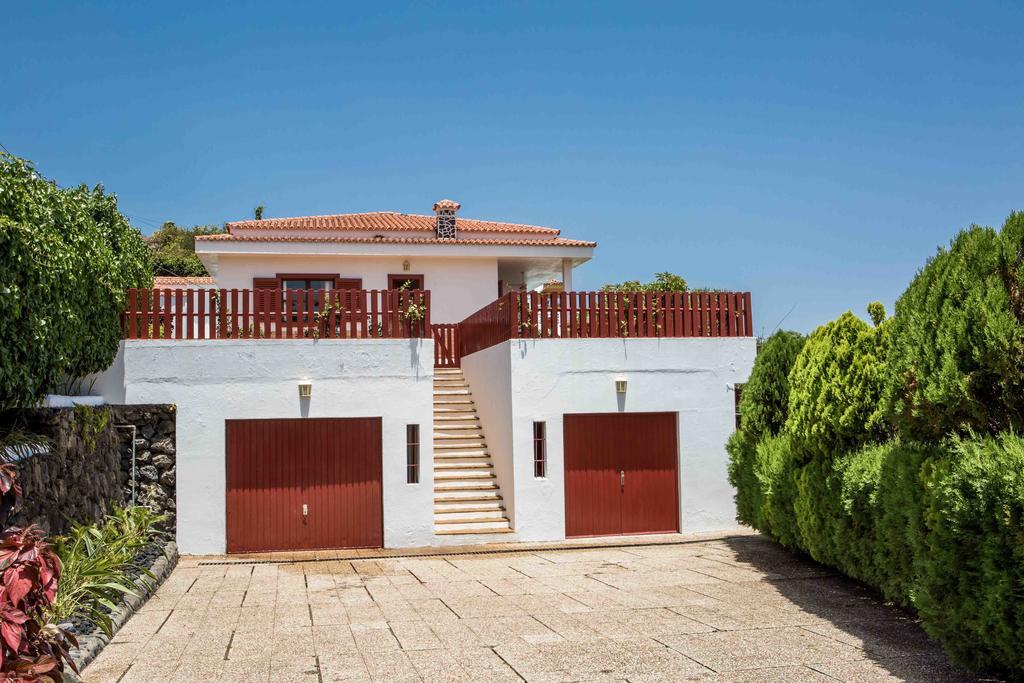 Вилла Casa Hedera Брения-Баха Экстерьер фото